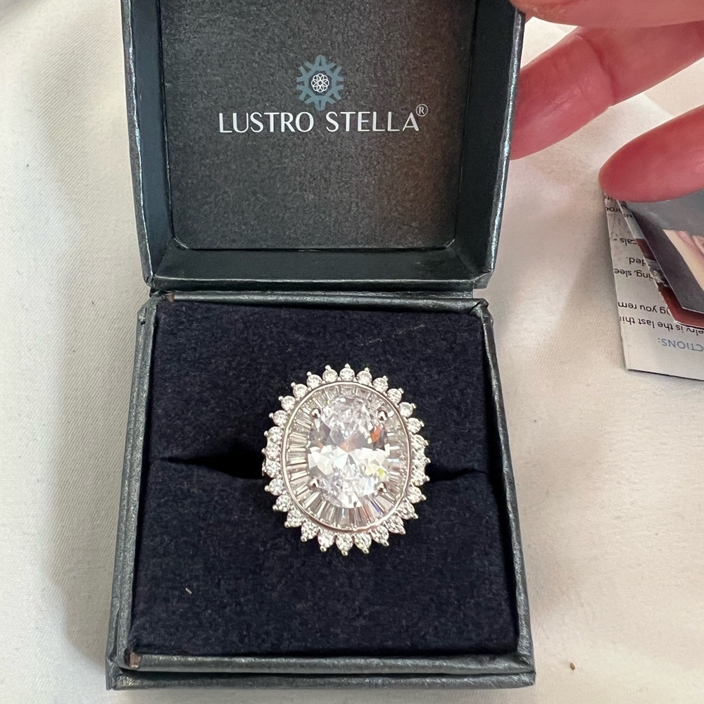 Silver Oval Halo Ring